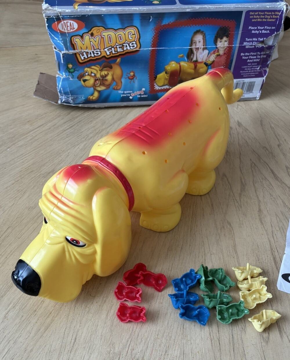 My Dog Has Fleas Game 2009 Ideal Poof-Slinky Itchy the Dog Retro WORKS, Or Parts